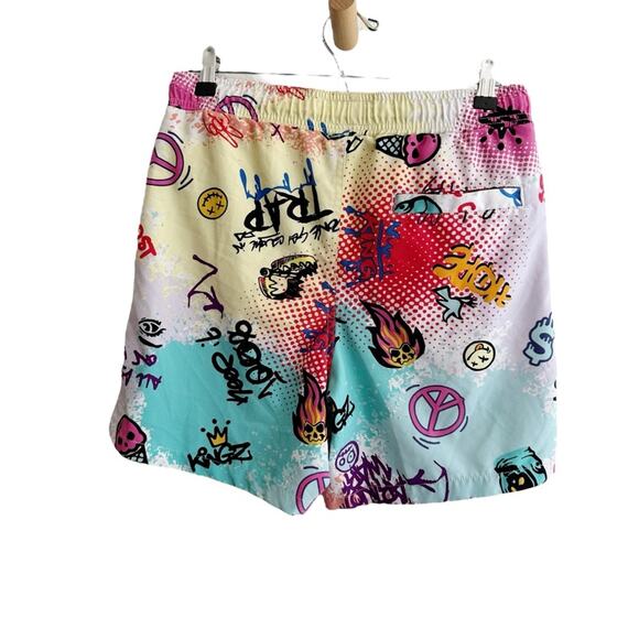 Surf Society Graffiti Print Swim Shorts Colorful Mesh Lined Size Men's Medium - Picture 4 of 5
